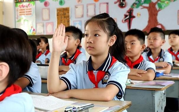 (教育问答）“抢跑”式的家庭教育，对孩子成长好吗？
